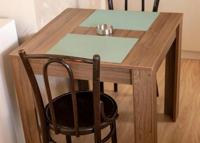 Garden & Parking アパート *