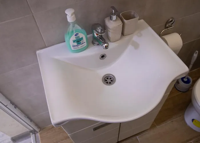 Garden & Parking アパート クラリエボ